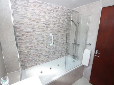 Picture 18